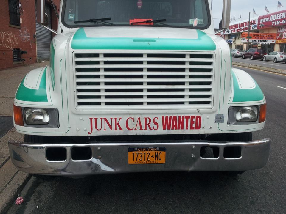 Be Eco-Friendly When You Junk Your Car in Queens